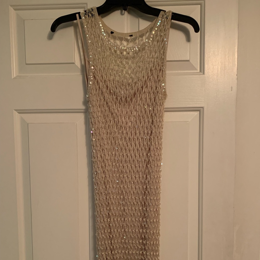 Allen Schwartz Sequence Dress - Beige color. - Size Medium - 2 piece